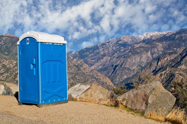 Portable Toilet Options We Offer in Golden Valley, AZ