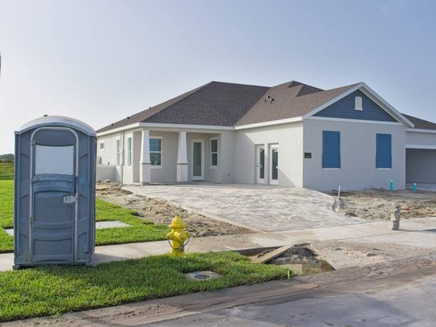 Best Portable restroom trailer rental  in Golden Valley, AZ